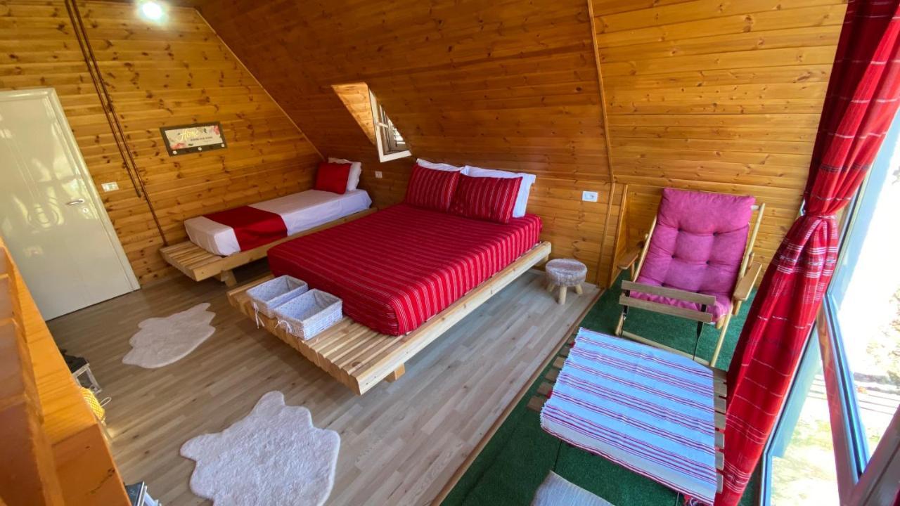 テス Bujtina Miqesia Bed & Breakfast エクステリア 写真